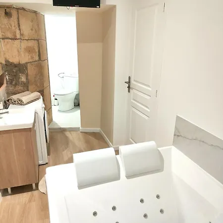 Apartment Semillon - Baignoire Balneo Plein Centre *