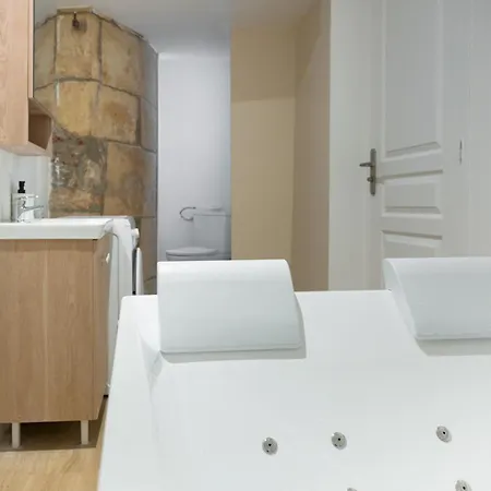 Apartment Semillon - Baignoire Balneo Plein Centre Bergerac