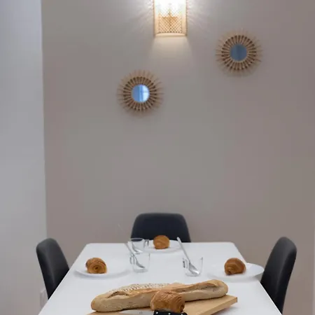 Semillon - Baignoire Balneo Plein Centre * Μπερζεράκ